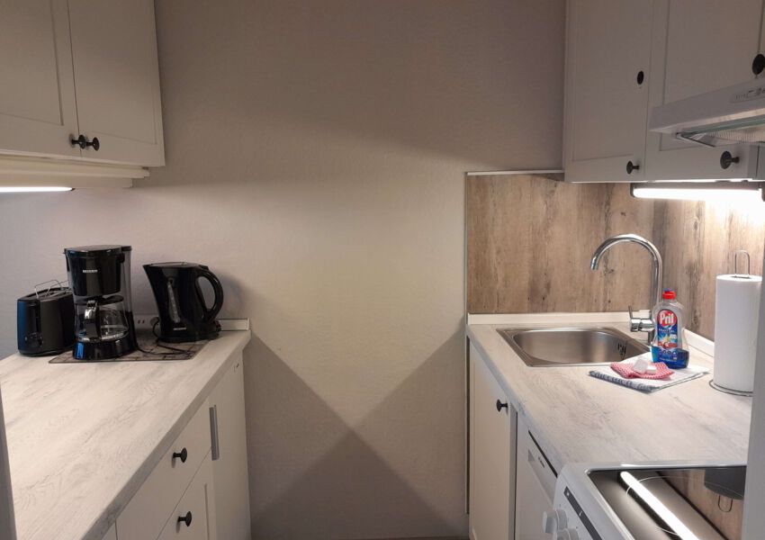 Apartment 574